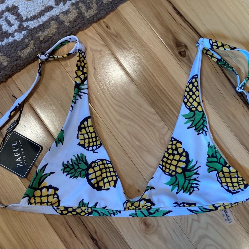 NWT Pineapple Zaful Forever Young Swim Top Size L